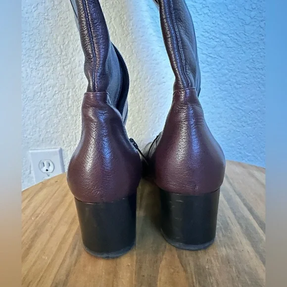 Aquatalia Emiliana Boots Size 9.5 Dark Chocolate Brown - Picture 5 of 13